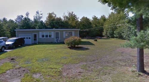 4 Truell Rd, Amherst, NH 03031 exterior