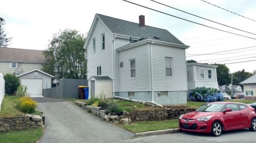 1736 Stafford Rd, Fall River, MA 02721 exterior