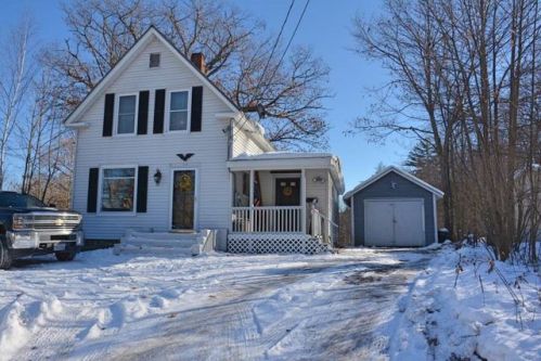 218 Academy St, Laconia, NH 03246 exterior