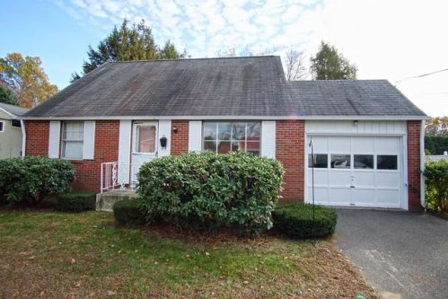 71 Nye St, Chicopee, MA 01020 exterior