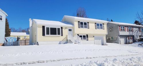 29 Roberta Dr, Middletown, CT 06457 exterior