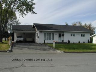 137 22Nd Ave, Madawaska, ME 04756 exterior