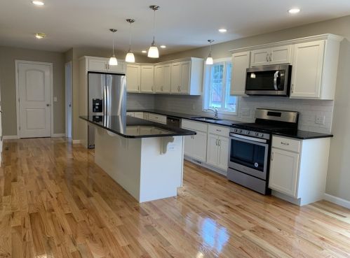 107 Monticello Ave, Springfield, MA 01109 exterior