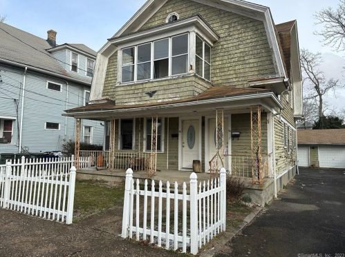 130 Horace St, Bridgeport, CT 06610 exterior