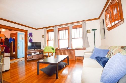 22 Cresthill Rd, Roxbury-Xing, MA 02135 exterior