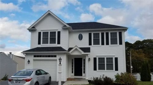 1 Coastwind Dr, Westerly, RI 02891 exterior