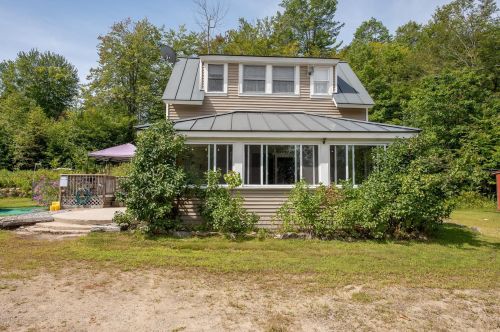 39 Sheldon Rd, Danbury, NH 03230 exterior