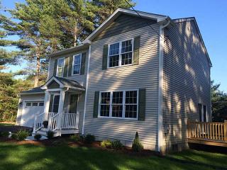 24 Three M Rd, Coventry, RI 02816 exterior