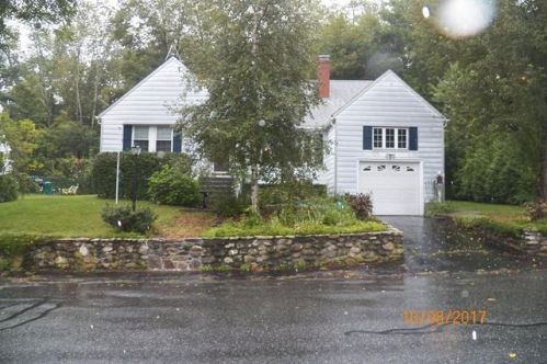 21 Maple Ter, Southbridge, MA 01550 exterior