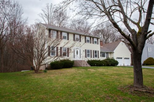 6 Olde Pond Rd, Farmington, CT 06032 exterior