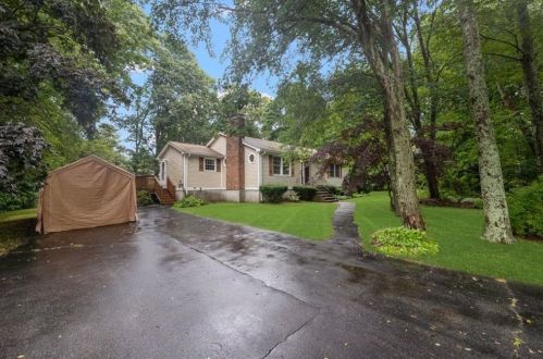 602 Child St, Warren, RI 02885 exterior