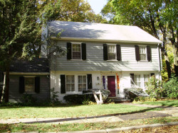 77 Wood End Rd, Newton, MA 02461 exterior