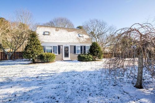 12 Kilkore Dr, Hyannis, MA 02601 exterior