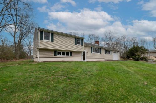 57 Allendale Dr, North-Haven, CT 06473 exterior