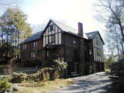 9 Estabrook Rd, Newton, MA 02465 exterior
