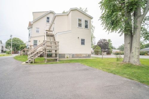 29 2Nd St, Taunton, MA 02780 exterior