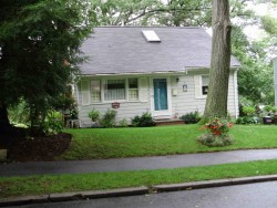 38 Roundwood Rd, Newton, MA 02464 exterior