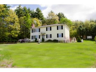 440 Goboro Rd, Chichester, NH 03234 exterior