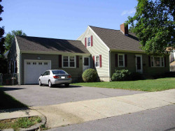 201 Adams Ave, Newton, MA 02465 exterior