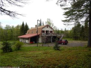 70 Back Rd, Abbot, ME 04406 exterior