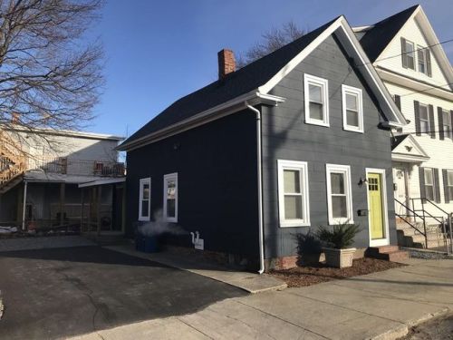 4 Ellis St, Lawrence, MA 01843 exterior