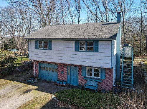 41 Abalone Rd, Narragansett, RI 02874 exterior