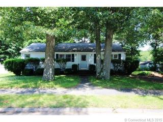 5 Renehan Dr, Ansonia, CT 06401 exterior