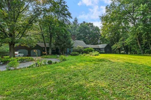 1 Martingale Rd, Amherst, NH 03031 exterior