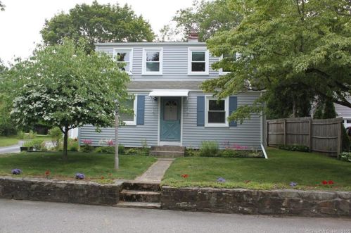 14 Homestead Cir, Lyme, CT 06371 exterior