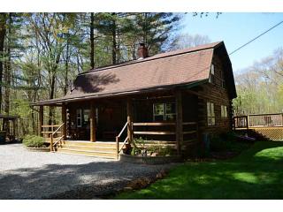 560 Cherry Farm Rd, Burrillville, RI 02830 exterior