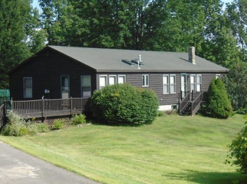 593 Abbott Rd, Waterville, ME 04901 exterior