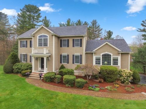 5 Esty Way, Groveland, MA 01834 exterior