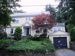 24 Fredana Rd, Newton, MA 02468 exterior