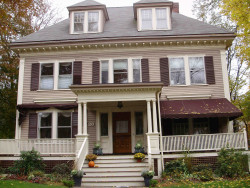 28 Westbourne Rd, Newton, MA 02459 exterior
