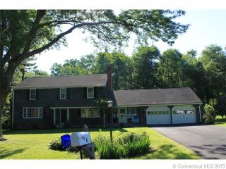17 Maple Edge Dr, Bloomfield, CT 06002 exterior