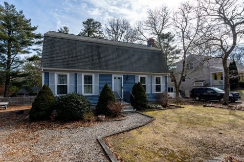 10 Musket Ln, Mashpee, MA 02649 exterior