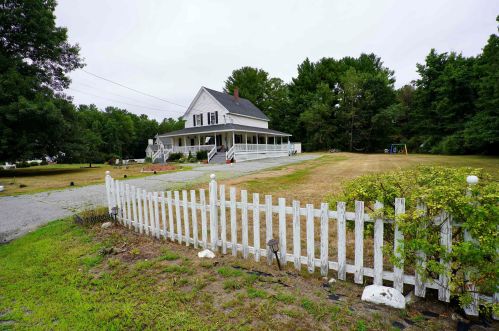 10 Brady Ave, Salem, NH 03079 exterior