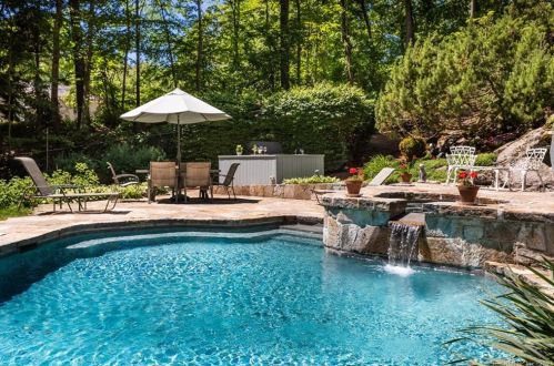 17 Hermit Ln, Ridgefield, CT 06877 exterior