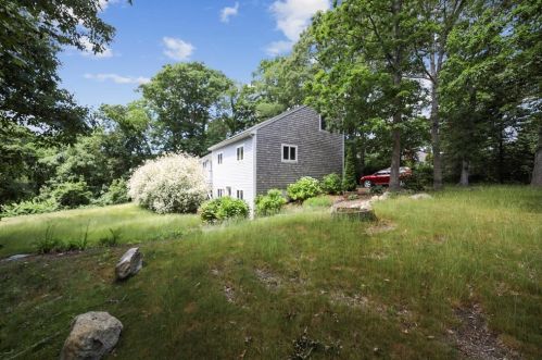134 Rocky Hill Rd, Plymouth, MA 02360 exterior