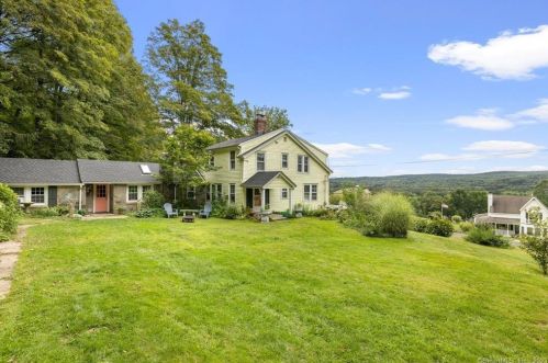 188 Injun Hollow Rd, East Hampton, CT 06424 exterior
