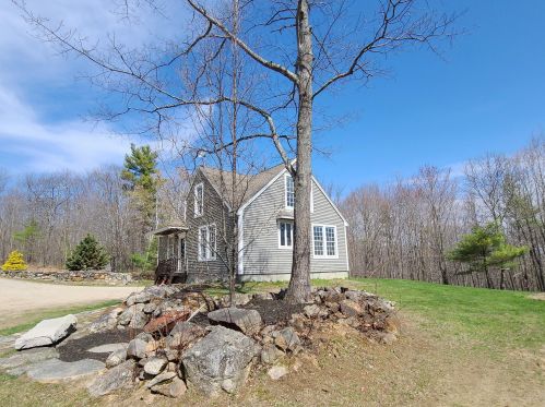 17 Black Cat Rd, Raymond, ME 04071 exterior