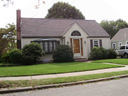 84 Westland Ave, Newton, MA 02465 exterior