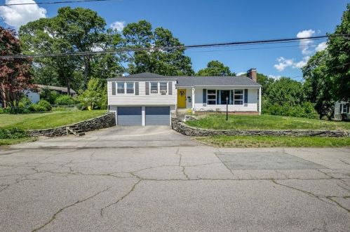 147 Lancaster Ave, Warwick, RI 02886 exterior