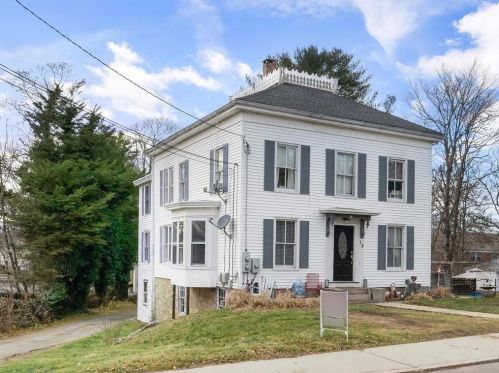 15 Chestnut St, Westerly, RI 02891 exterior