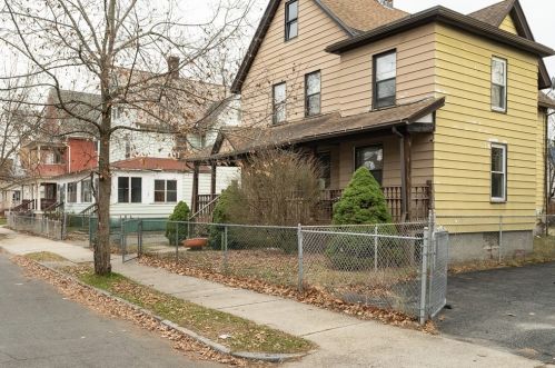 147 Lebanon St, Springfield, MA 01109 exterior