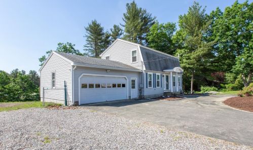 17 Ferry Rd, Nashua, NH 03064 exterior