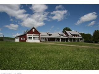 524 Ridge Rd, Oakfield, ME 04763 exterior