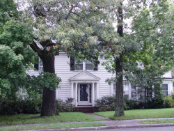 1891 Beacon St, Newton, MA 02468 exterior