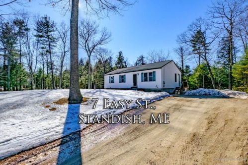 7 Easy St, Standish, ME 04084 exterior