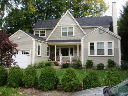 11 Otis Pl, Newton, MA 02460 exterior